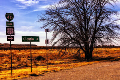 インターステート40号線のテキサス側で最後の出口を降りればグレンリオ。ルート66は現在でも街の中心を通り抜けている