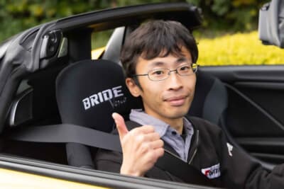 オーナーの菊池雅人さんは、サイドサポートが大きなバケットシートを探していたところ、BRIDEのシートに出会ったという