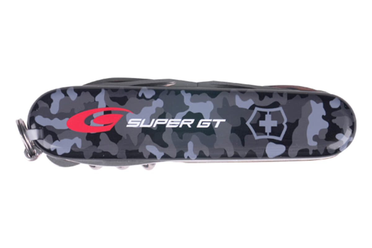 SUPER GT×ビクトリノックス（ハントマン）は15機能を搭載したスイス製マルチツール