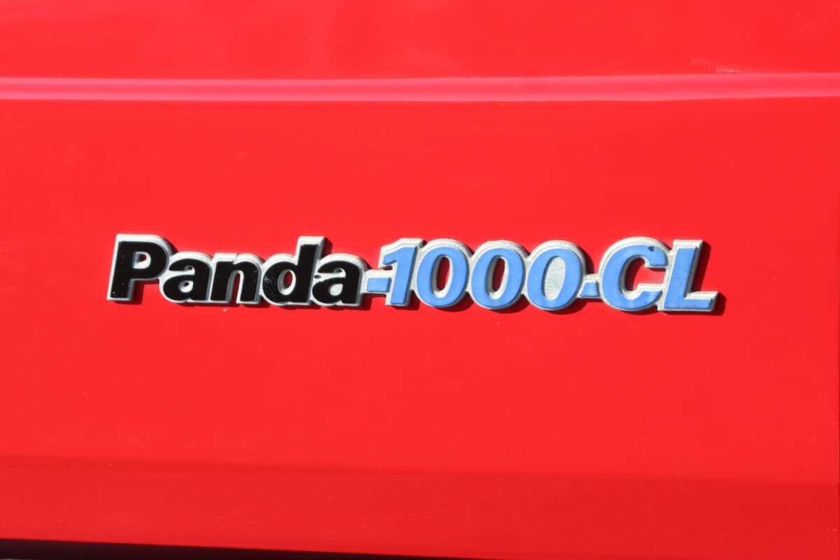 パンダ 1000CLのロゴ