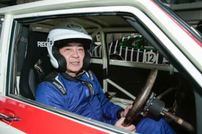 「33号車のオーナーである加藤 仁さんとJCCAのレースを通じて知り合いになっていたので、こちらは31号車にしました」