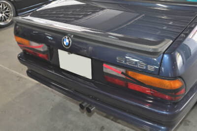 BMW E28 528eのリアビュー