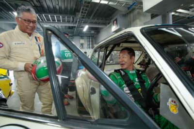 土屋圭市さんのようなレーシングドライバーがドライブしても楽しめる仕様だ