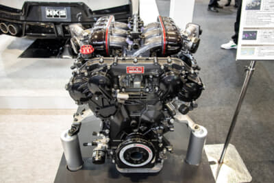 R35 GT-Rが積むHKSコンプリートエンジンVR4.3L STEP PRO＋は、1000psオーバーの合法チューンを実現