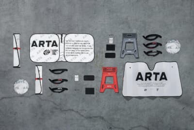 ARTAからカー用品が登場。マットな質感とオレンジ色の差し色が入った、ARTAらしい世界観が詰まった最新カー用品を、3月の発売前に先行展示