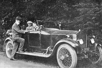 1922年に撮影された4-G-IIとヘンリー・ロイス