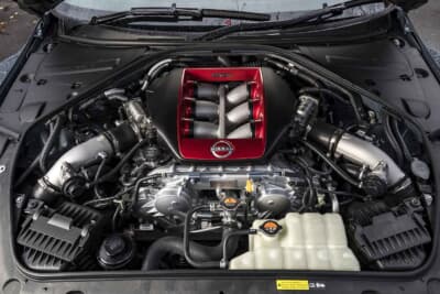 MY24のスペシャルエディションにはピストンリング、コンロッド、クランクシャフトなどに高精度重量バランスエンジン部品を採用した