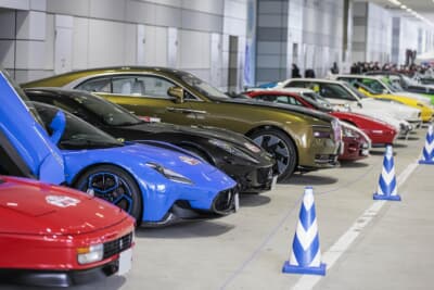 大阪オートメッセ会場に集合したエキサイティングカー部門のエントリーカー