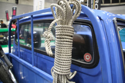 このロープも車両発見時に付属していたもので、その道のプロが見たら、おぉ～と思う巻き方らしい