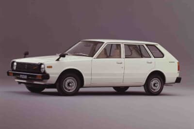 パルサーは、1978年～2019年まで、約40年余り販売された小型乗用車