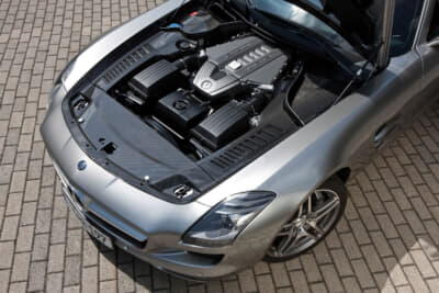SLS AMGのエンジンは、フリードリッヒ・アイヒラー博士が3年の歳月をかけて独自で開発した芸術作品である