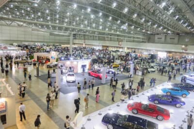 出展社は日本車メーカー5社を含めて過去最高の113社に上り、マルシェも34社が出店した