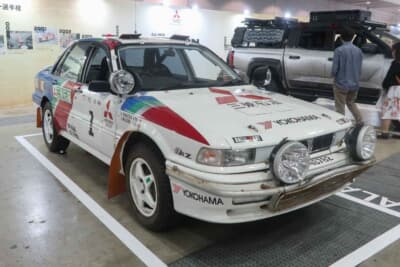 三菱ギャランVR-4は、1992年アイボリーコースト・ラリー総合優勝車両（ドライバー：篠塚 建次郎）