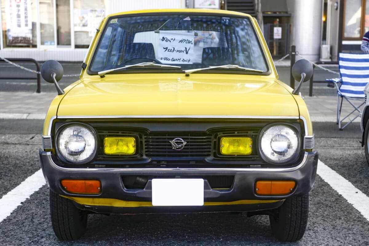 昭和 旧車 三菱ミニキャプ バン 550 ダッシュボード パネル 当時物 
