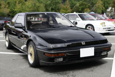 1987年に登場した3代目は、先代モデルのデートカーという称号をそのまま引き継いだ