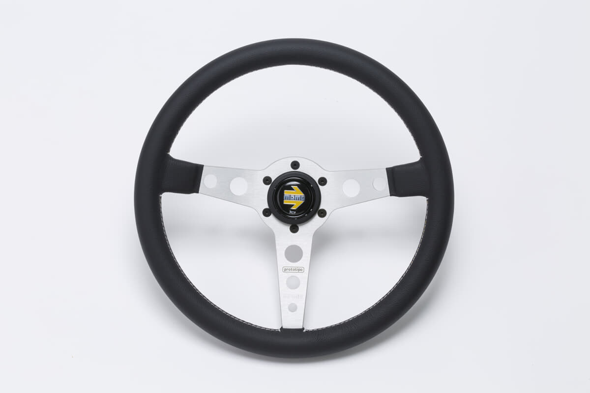 momo impul 913 special 正規品 ホーンボタン付属 35パイ